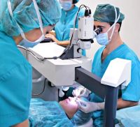 Por falta de insumos, comenzaron a reprogramar cirugías oftalmológicas