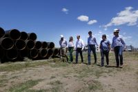 Gutiérrez busca capacidad de evacuación y transporte de crudo para producir 1 millón de barriles desde Neuquén
